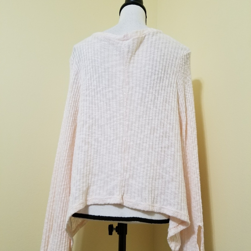 Sweater - Picture 4 of 6